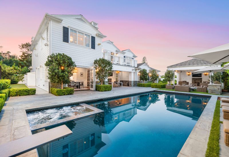 Clear swimming pool in Jacksonville, FL, following chemical treatment for green and cloudy water